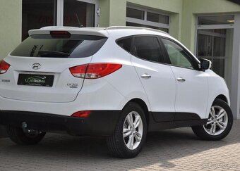 Hyundai ix35 2,0CRDi 4x4 TAŽNÉ - 4