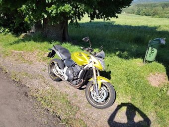 Honda Hornet 600 - 4