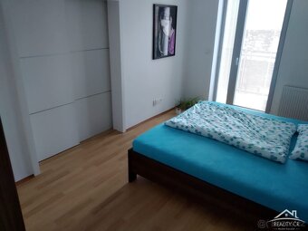 Pronájem 2+kk 80m2 včetně parkování - 4
