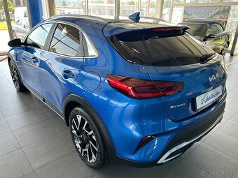 Kia XCeed 2023 1.5 TGDI 118kW,AUTOMAT,NÁJEZD 1700 KM,TOP,ČR - 4