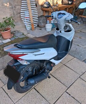 Honda Vision 110 r.v. 2012 - 4