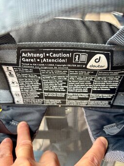 Nosítko Deuter Kid comfort lite - 4