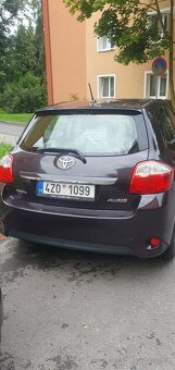 Toyota Auris 1.6 benzín – 106 000 km, 2. majitel, zimní sada - 4