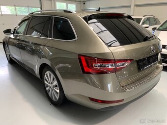 Škoda Superb combi 2,0 TDi DSG LaK r.v. 2017 - 4