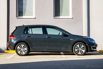 Volkswagen Golf e - 4