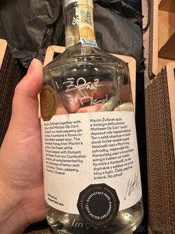 Žufánek Pepper Gin No. 03 s podpisem - 4