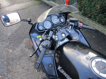 Kawasaki ZZR 600 - 4