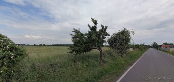 Úvaly u Prahy 7 795 m² - 4