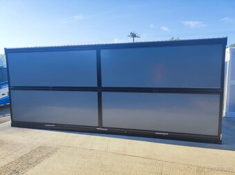 Stavební buňka 6x2,5 m s elektroinstalací, okny a mřížemi – - 4
