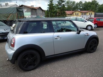 Mini Cooper 1.6D 80kw(109hp) r.v.9/2010 pěkný stav - 4