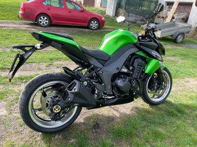 Kawasaki Z1000 - 4