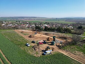 Prodej stavebního pozemku 850 m² - 4