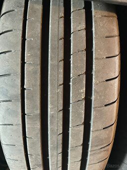 Sada letní pneu na SUV 235/65 R 18 106W EAGLE_F1_ASYMMETRIC - 4