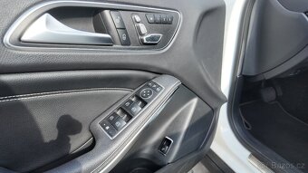 Prodám Mercedes Benz GLA 220 4Matic nájezd 56770 km - 4