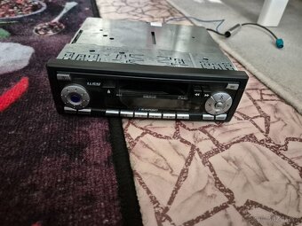 Prodám starší funkční autoradio Blaupunkt. - 4