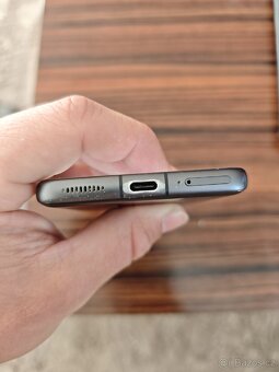 Xiaomi 12 8GB/128 GB - 4