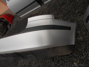 Dveře a nárazníky Škoda Octavia II kombi 9156 - 4
