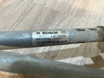 //Mechanismus stěračů Mercedes W211 včetně motorku// - 4