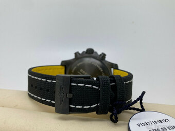 BREITLING Avenger Chrono 45 Night Mission Box&Paper07.2021 - 4