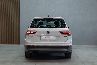 Volkswagen Tiguan 2.0TDI 140kW, automat, 4x4, 2020, DPH - 4
