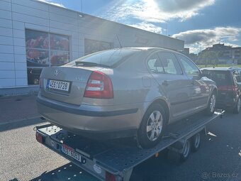 Škoda Octavia 2 tour 1.6 mou rok 2012 - 4