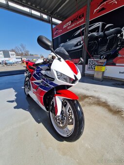 Honda cbr600rr r.v. 2010 - 4