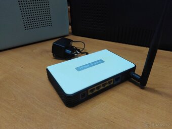 Wifi router TP-LINK TL-WR543G - 4