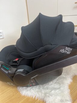 Autosedacka Britax Baby-Safe 5Z2 0-15 mesicu - 4