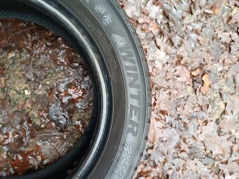 195/60 R15 zimní pneu - 4