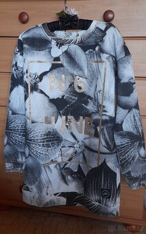 Sixth June Paris mikina s orchidejemi - 4