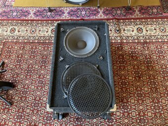 Bass box 200 W , Eminence USA - 4