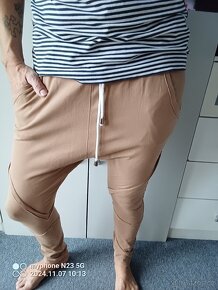 Harémky - nasrávačky - baggy sv. hnědé - 4