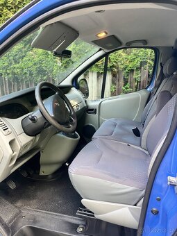 Renault Trafic Passenger 6 míst 2,0dci 84kw spací vestavba - 4