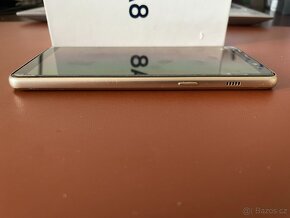 Samsung Galaxy A8 - 4