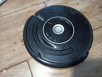 Robotický vysavač iRobot Roomba 581 + příslušenství - 4