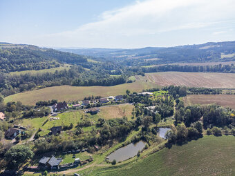 Prodej stavebního pozemku 2079 m² Horní Poříčí - 4