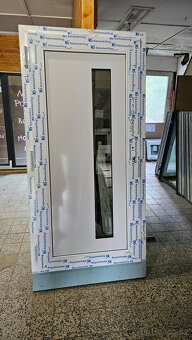 DVĚŘE VCHODOVÉ PVC - 1020x2000 - NOVÉ - 4