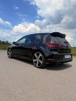 Golf 7R - Akrapovič - 4