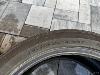 2x 255/40ZR18 Letní pneu 6mm - 4