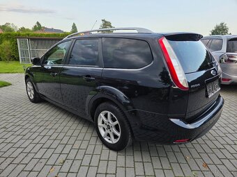 Ford Focus kombi 1.6 16V 74kw ser.kniha 3/20111 - 4