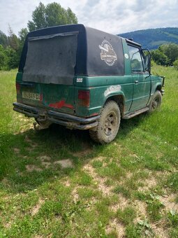 Mitsubischi Pajero 2,5 Td - 4