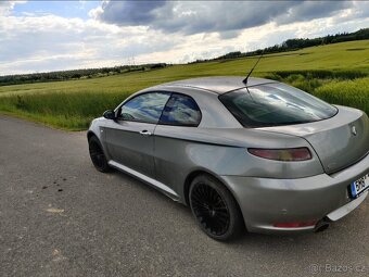 Alfa romeo gt - 4