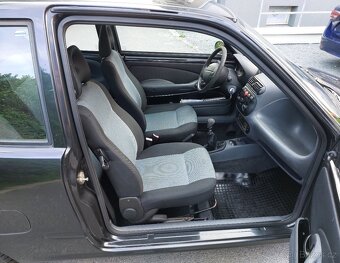 Seicento 07/2003 k opravě nebo na náhradní díly. - 4