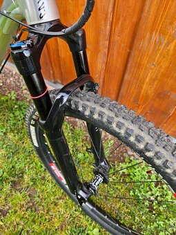 Canyon Stitched 720 kola 26" - 4