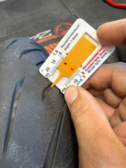 Silniční pneumatiky Bridgestone S22 - 4