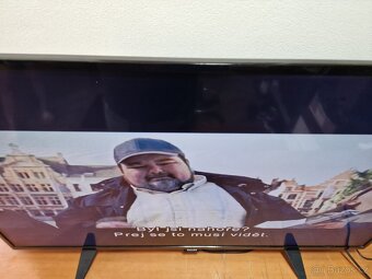 Ultratenký LED televizor Philips Full HD 102cm
40PFT4101/12 - 4