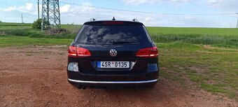 Volkswagen Passat - 4