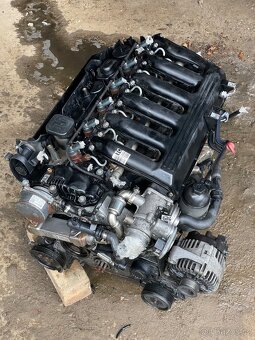 Nastrojený motor BMW 306D3 M57T E4 - 4