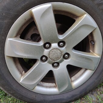 Kia carens náhradní díly 2,0crdi 85kw - 4