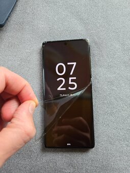 Motorola EDGE 40 Pro - 4